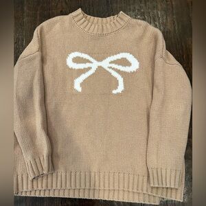 Sincerely Jules
Bow Sweater
Brown 
Size S